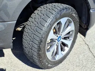 Ford F-150 2020 4x4 XL 4dr SuperCrew 5.5 ft. SB