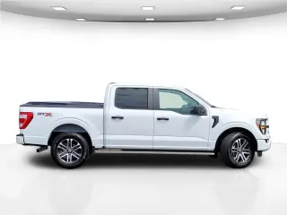 Ford F-150 2023 4x2 XL 4 puertas SuperCrew caja corta de 5.5 pies