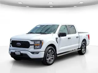 Ford F-150 2023 4x2 XL 4 puertas SuperCrew caja corta de 5.5 pies