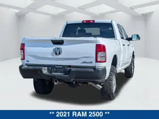 Ram 2500 2021 4x4 Tradesman 4dr Crew Cab 6.3 ft. SB Pickup