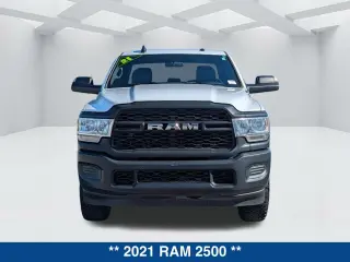 Ram 2500 2021 4x4 Tradesman 4dr Crew Cab 6.3 ft. SB Pickup