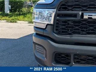 Ram 2500 2021 4x4 Tradesman 4dr Crew Cab 6.3 ft. SB Pickup