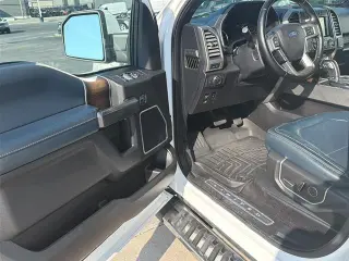 Ford F-150 2018 4x4 Limited 4dr SuperCrew 5.5 ft. SB