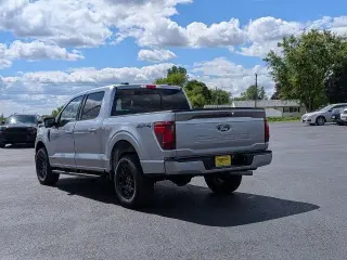 Ford F-150 2024 4x4 XLT 4 puertas SuperCrew 6.5 pies