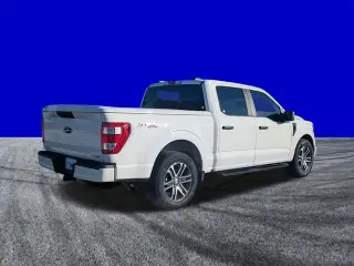 Ford F-150 2023 4x2 XL 4dr SuperCrew 5.5 ft. SB