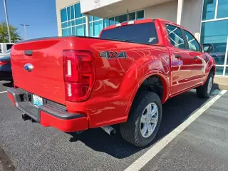 Ford Ranger 2022 4x4 XLT 4 puertas SuperCrew SB de 5.1 pies