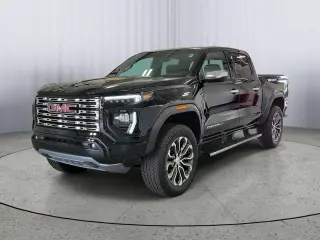 GMC Canyon 2025 4x4 Denali Cabina Crew 4 puertas, cama corta de 5 pies