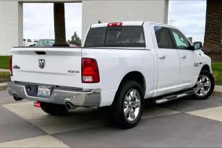 Ram 1500 2017 4x4 SLT 4dr Crew Cab 5.5 ft. SB Pickup