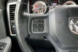 Ram 1500 2017 4x4 SLT 4dr Crew Cab 5.5 ft. SB Pickup
