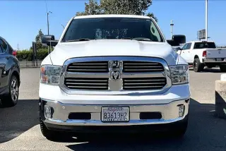 Ram 1500 2017 4x4 SLT 4dr Crew Cab 5.5 ft. SB Pickup