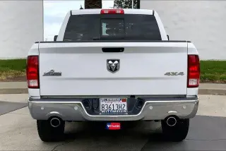 Ram 1500 2017 4x4 SLT 4dr Crew Cab 5.5 ft. SB Pickup