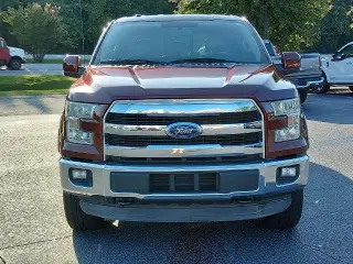 Ford F-150 2015 4x4 Lariat 4dr SuperCrew con cabina de 5.5 metros SB