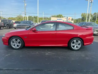 Pontiac GTO 2004 2dr Coupé