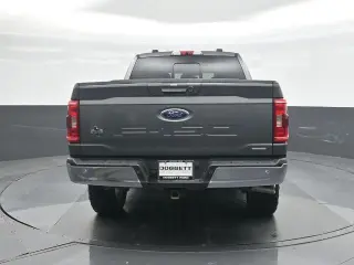 Ford F-150 2022 4x4 XLT 4dr SuperCrew 5.5 ft. SB