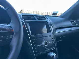 Ford Explorer 2019 AWD Deportivo 4 SUV