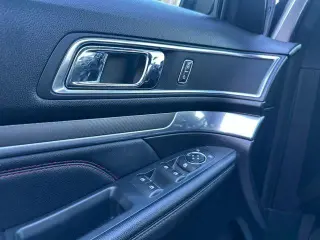 Ford Explorer 2019 AWD Deportivo 4 SUV
