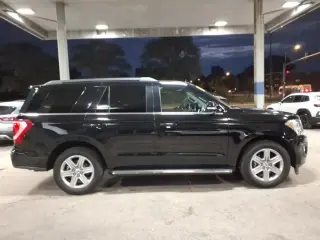 Ford Expedition 2018 4x4 XLT 4dr SUV