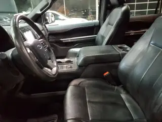 Ford Expedition 2018 4x4 XLT 4dr SUV