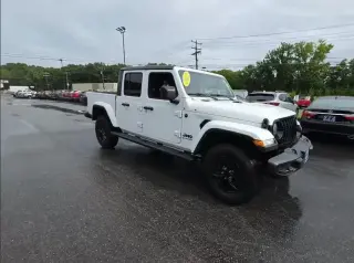 Jeep Gladiator 2022 4x4 Sport 4dr Cabina de tripulación de 5.0 ft. SB