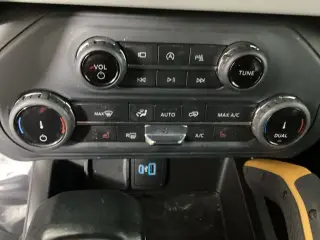 Ford Bronco 2022 4x4 Base Advanced 4dr SUV