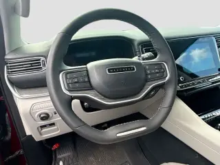 Jeep Wagoneer 2023 4x4 Serie III 4dr SUV