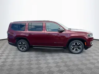 Jeep Wagoneer 2023 4x4 Serie III 4dr SUV
