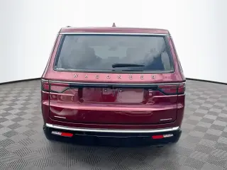 Jeep Wagoneer 2023 4x4 Serie III 4dr SUV