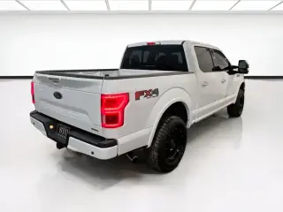 Ford F-150 2020 4x4 Lariat 4 puertas SuperCrew 5.5 pies SB