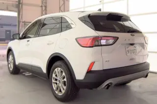 Ford Escape 2022 SE 4dr SUV