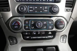 Chevrolet Suburban 2019 4x2 LT 4dr SUV