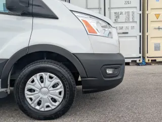 Ford Transit 2021 250 3 puertas SWB Tech Roof Baja Furgón de Carga