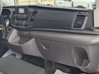 Ford Transit 2021 250 3 puertas SWB Tech Roof Baja Furgón de Carga