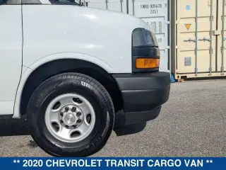 Chevrolet Express 2020 2500 3dr Van de Carga