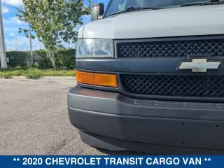 Chevrolet Express 2020 2500 3dr Van de Carga