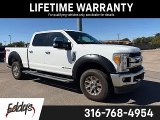 Ford F-250 Super Duty 2017 4x4 XLT 4dr Crew Cab 6.8 ft. SB Pickup