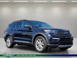 Ford Explorer 2020 con tracción en las cuatro ruedas XLT de 4 puertas SUV