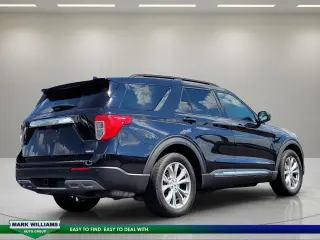 Ford Explorer 2020 con tracción en las cuatro ruedas XLT de 4 puertas SUV