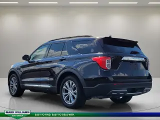 Ford Explorer 2020 con tracción en las cuatro ruedas XLT de 4 puertas SUV