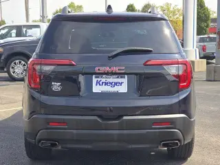 GMC Acadia 2021 4x4 SLE SUV de 4 puertas
