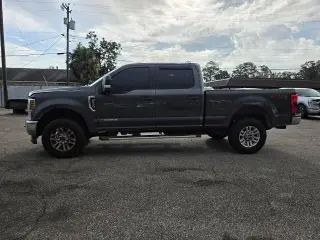 Ford F-250 Super Duty 2019 4x4 XL 4 puertas Cabina Tripulada Caja Larga de 8 pies Camioneta