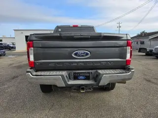 Ford F-250 Super Duty 2019 4x4 XL 4 puertas Cabina Tripulada Caja Larga de 8 pies Camioneta