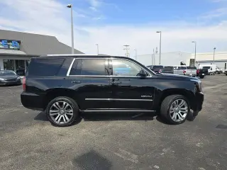 GMC Yukon 2017 4x4 Denali SUV de 4 puertas