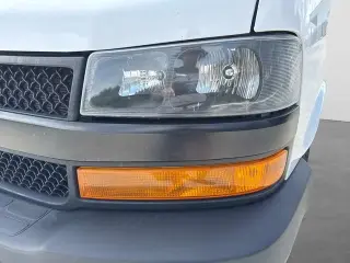 Chevrolet Express 2021 2500 Furgoneta de Carga Extendida de 3 Puertas