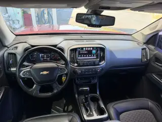 Chevrolet Colorado 2017 4x4 Z71 4dr Cab de tres filas de 5 pies de longitud