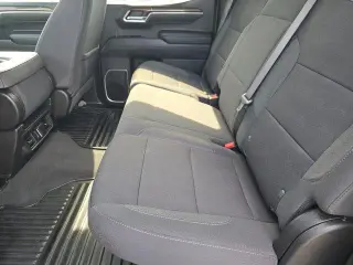 Chevrolet Silverado 1500 2024 4x4 LT 4dr Crew Cab 5.8 ft. SB con 2FL