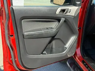 Ford Ranger 2019 4x2 XLT 4 puertas SuperCrew 5.1 pies SB