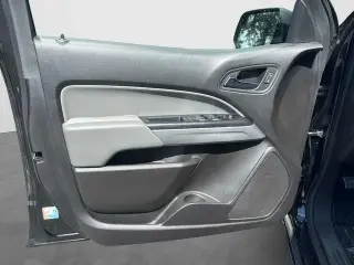 Chevrolet Colorado 2018 4x2 LT 4 puertas Crew Cab batea de 5 pies