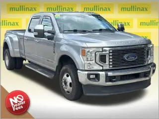 Ford F-350 Super Duty 2020 4x4 Lariat 4dr Crew Cab 8 ft. LB DRW Pickup
