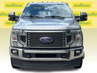 Ford F-350 Super Duty 2020 4x4 Lariat 4dr Crew Cab 8 ft. LB DRW Pickup