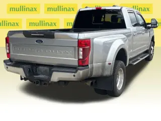 Ford F-350 Super Duty 2020 4x4 Lariat 4dr Crew Cab 8 ft. LB DRW Pickup